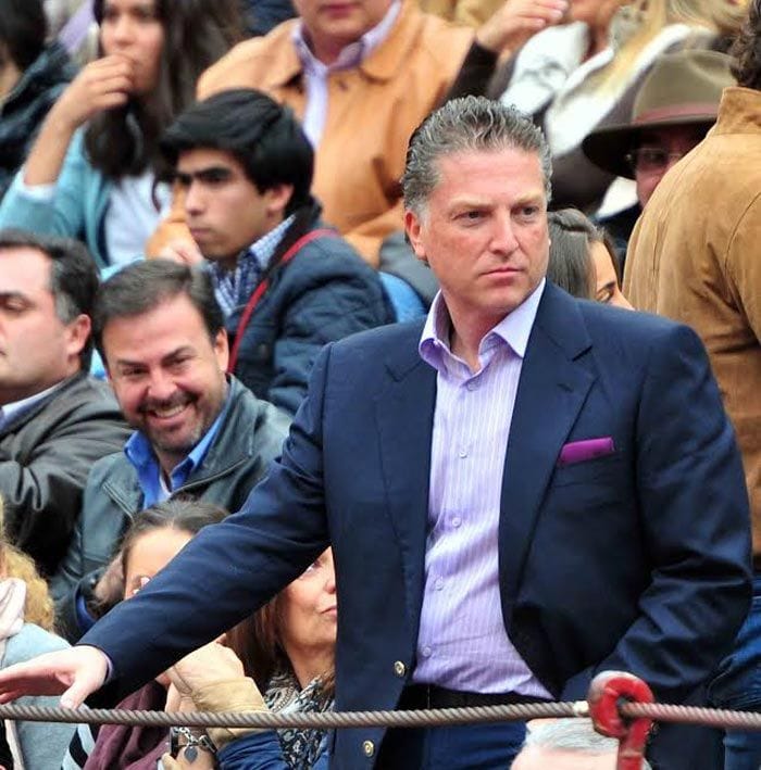 Elías es aficionado a los toros y ha acudido en ocasiones a las plazas, tal y como se puede ver en esta imagen (Foto de la agencia JDS)
