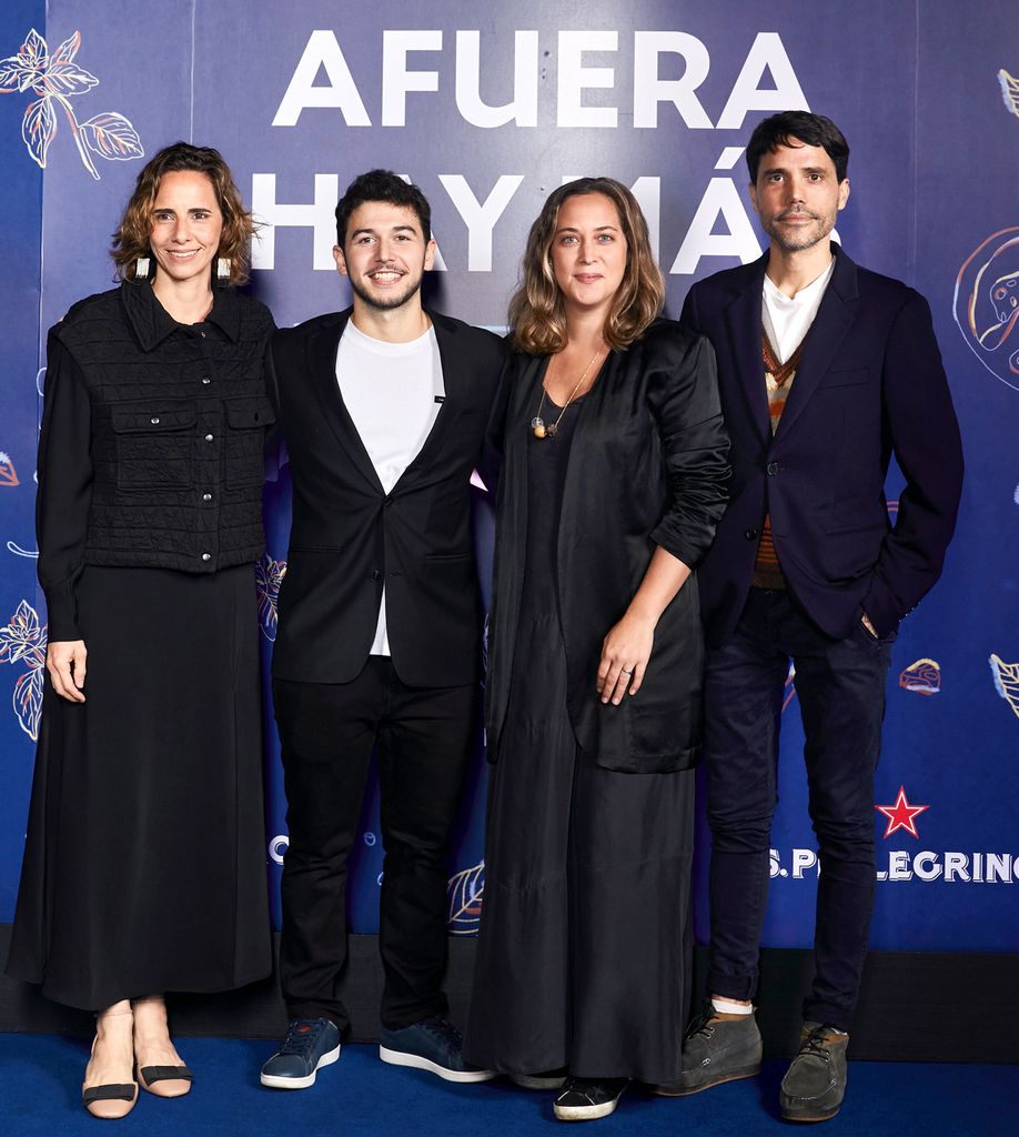 Nelson Freitas, acompañado por Virgilio Martínez, Pía León y Malena Martínez (hermana de Virgilio y pilar fundamental en su proyecto culinario), la noche del estreno del documental. 