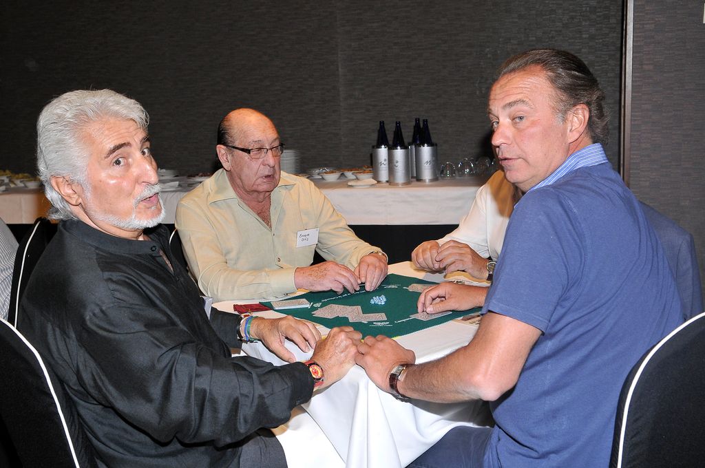 Ángel Herrero junto a Bertín Osborne durante el Campeonato de mus por la Concordia en mayo de 2010