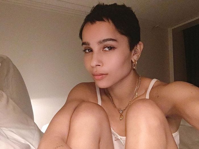 Zoe Kravitz pelo pixie