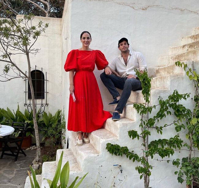 Tamara Falcó con vestido rojo