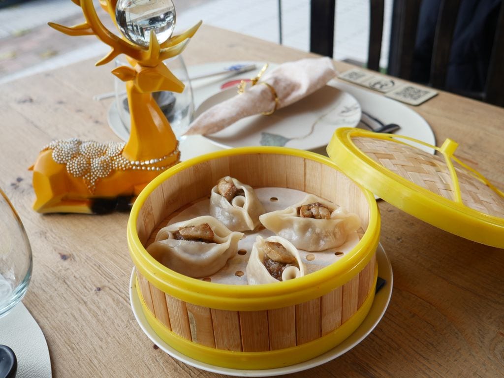 Preparado en la cocina cantonesa, el 'siew mai o shaomai' también se conoce como "dumpling de carne de cerdo y setas"