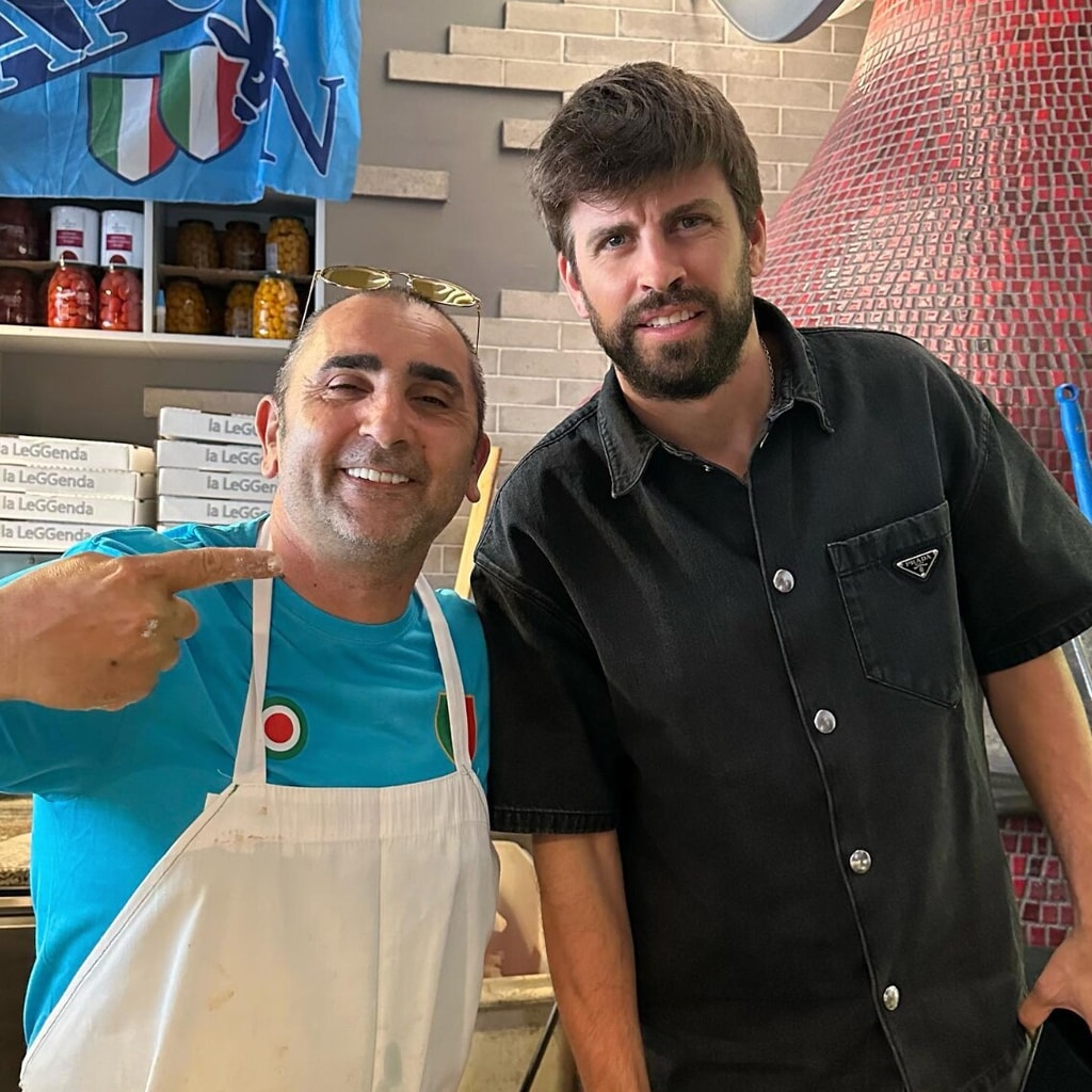 Pique spotted with his two kids in an Italian restaurant in Miami