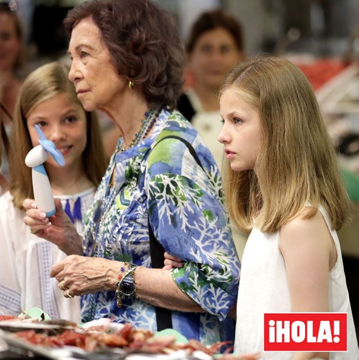 La reina Sofía con la princesa Leonor y la infanta Sofía