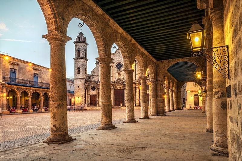 La-Habana-catedral-cuba