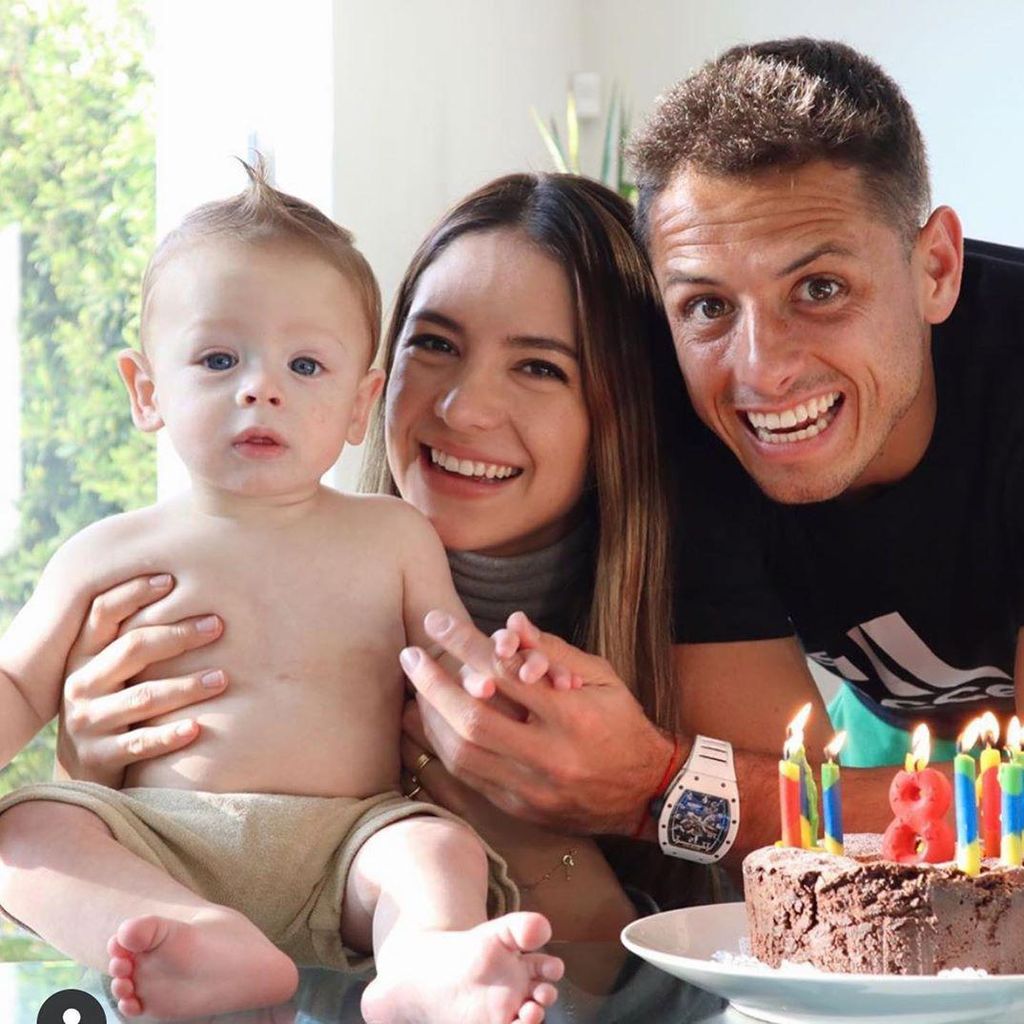 chicharito hern ndez y su familia