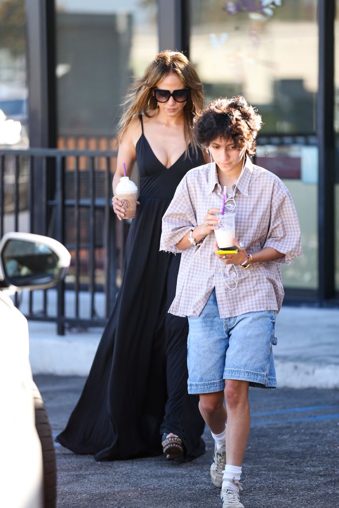 Jennifer Lopez y su hija Emme en Los Ángeles, agosto 2024