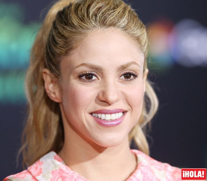 Shakira se pone romántica al hablar de su amor por Piqué