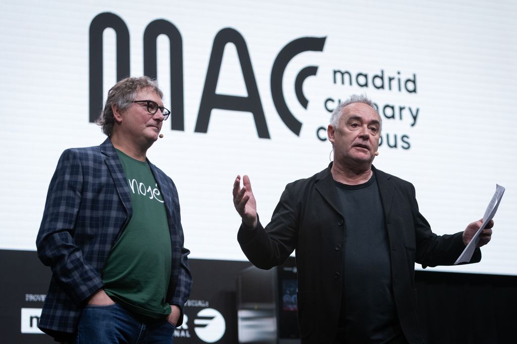 El congreso rinde este año homenaje a quienes protagonizaron la revolucion de la cocina española, iniciada hace 30 años, entre ellos, figuras como Andoni Luis Aduriz o Ferran Adria-.