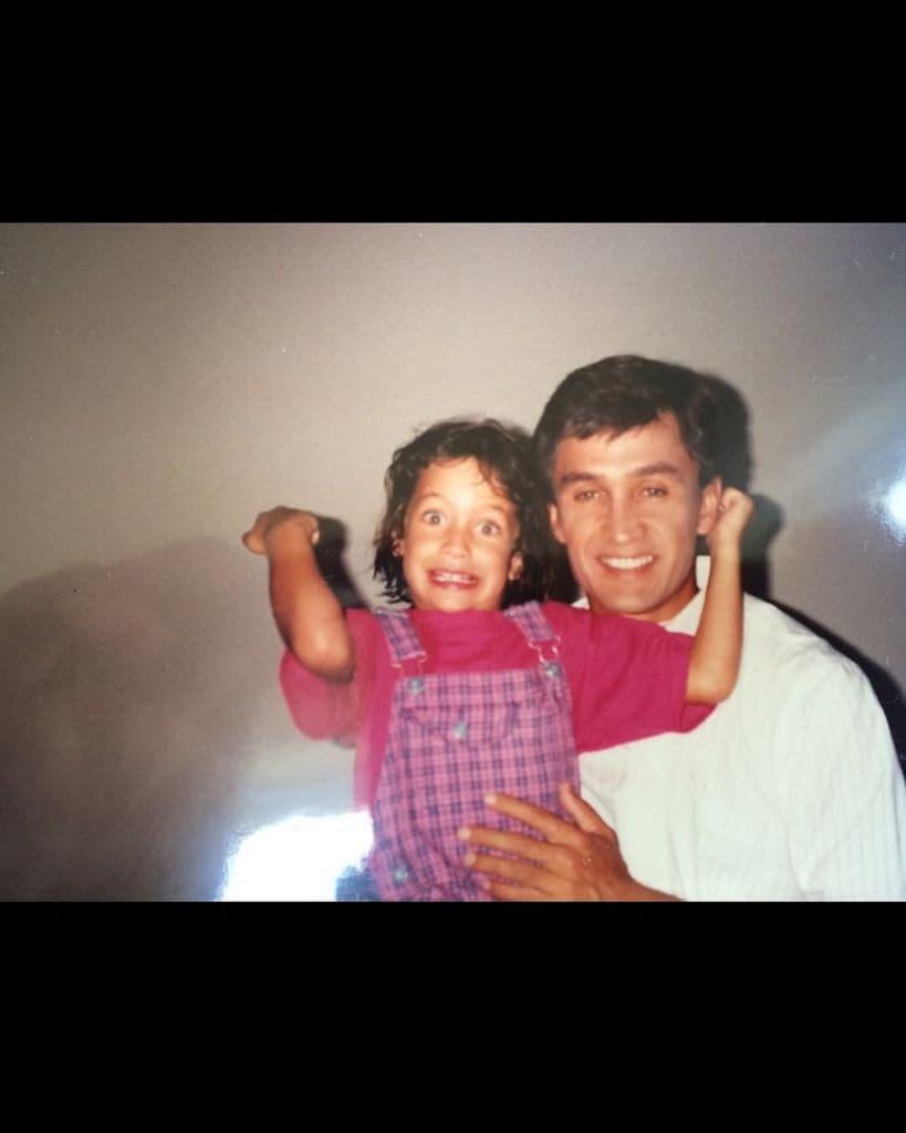 Paola Ramos junto a su papá, Jorge Ramos, hace algunos años