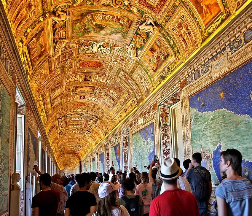 Curiosidades de Ciudad del Vaticano, Italia, Museos Vaticanos