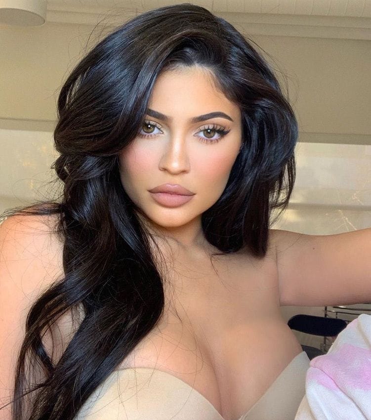 kylie labios