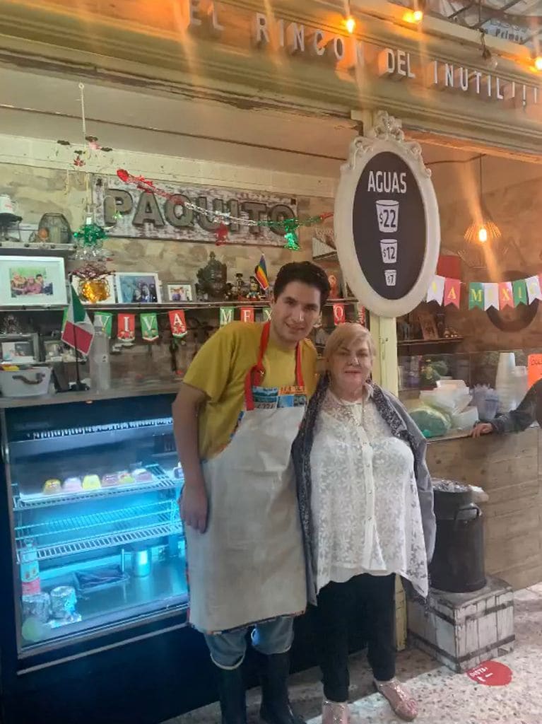 Paquita la del Barrio y Francisco Torres en 'El Rincón del Inútil'