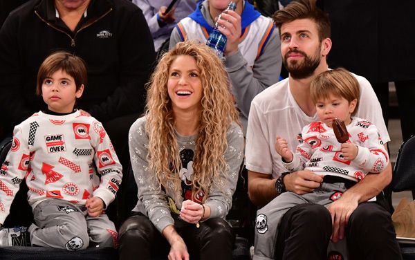 shakira, piqué y sasha 