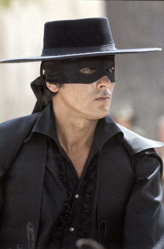 Alain Delon convertido en 'El Zorro'