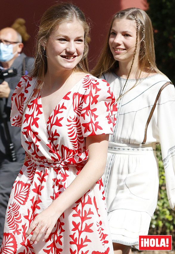 La princesa Leonor y la infanta Sofía en Figueras