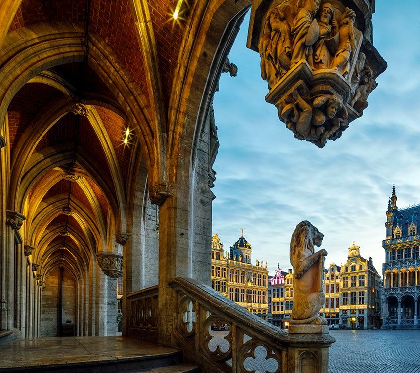 grand place bruselas ayuntamiento