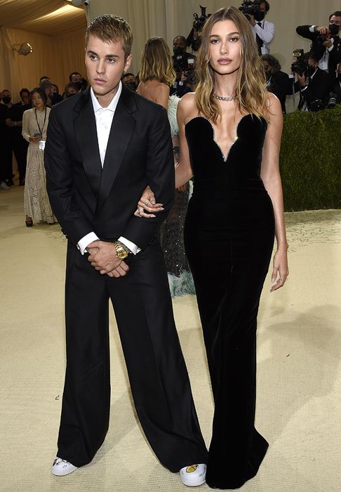 justin bieber hailey baldwin en la met gala 2021