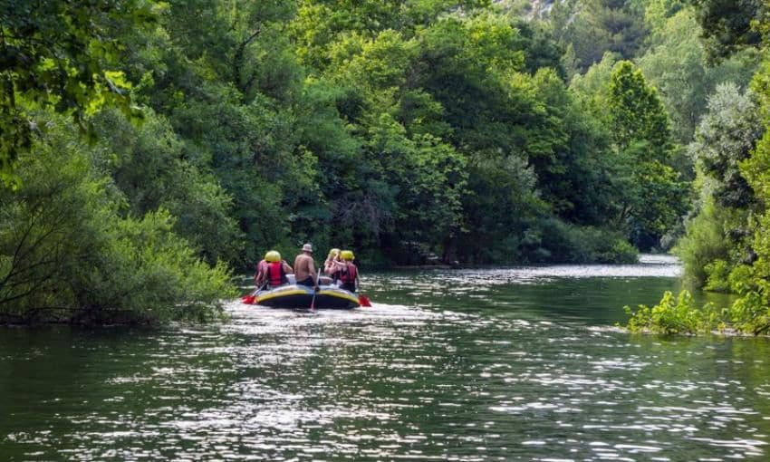 Rafting en el río Cetina.