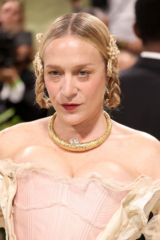 collar chloe met gala