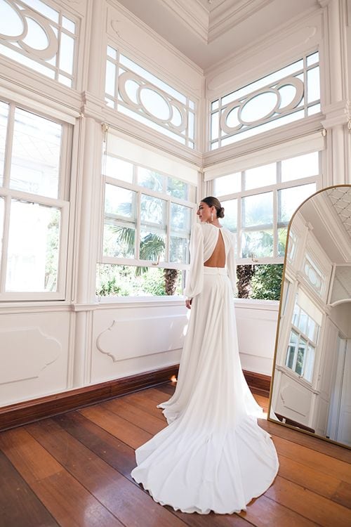 Vestido de novia muy sencillo