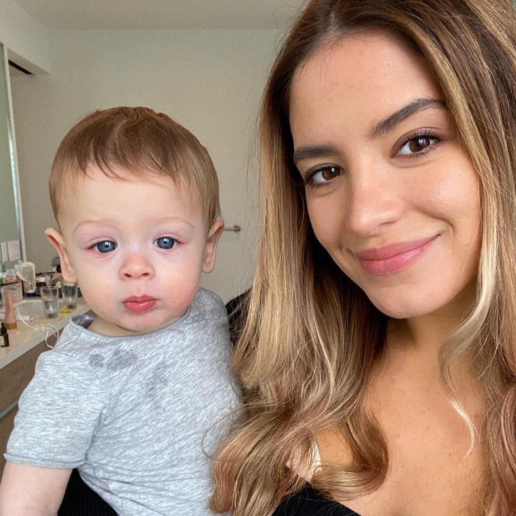 Sarah Kohan y su hijo Noah