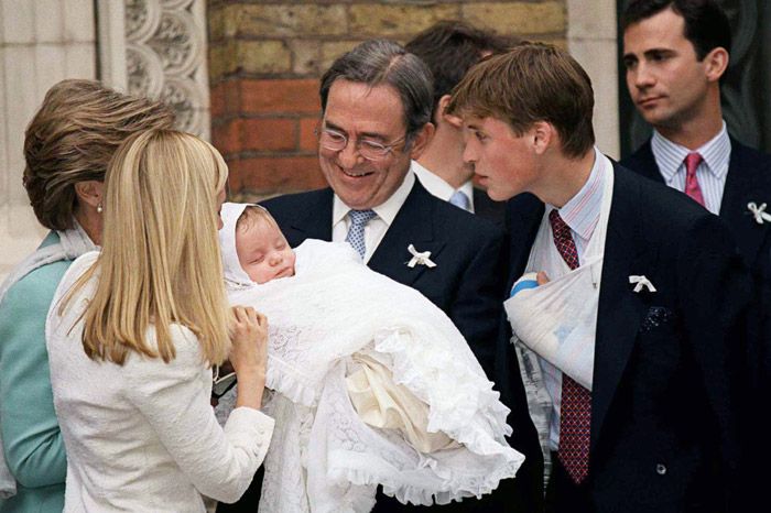 Reyes y futuros reyes que podrían ir al funeral de Constantino de Grecia