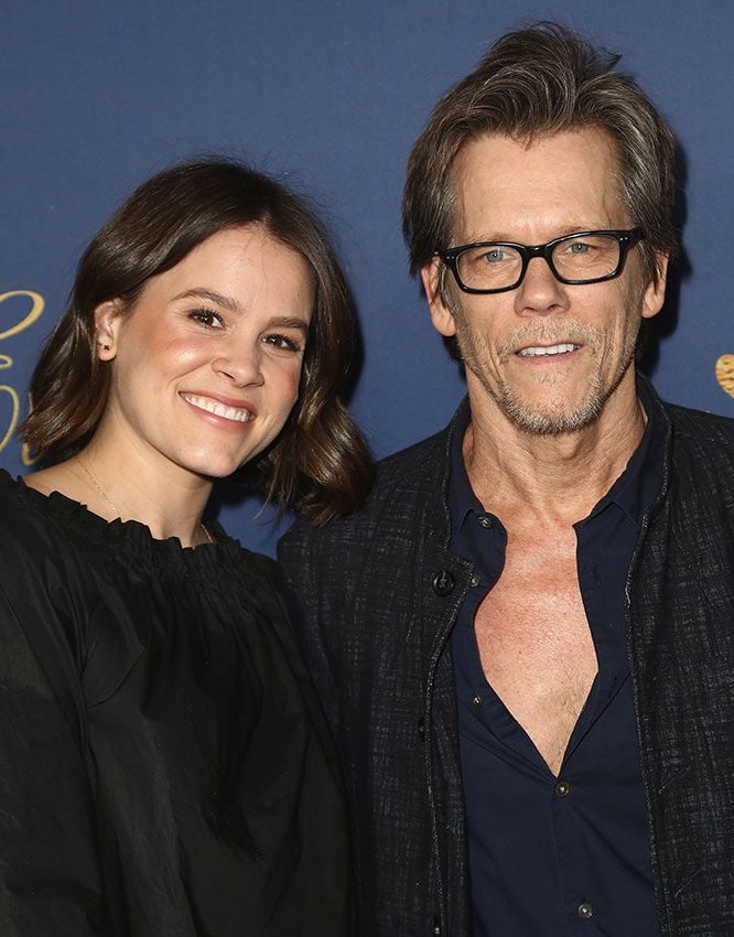 Kevin Bacon con su hija Sosie, de 30 años