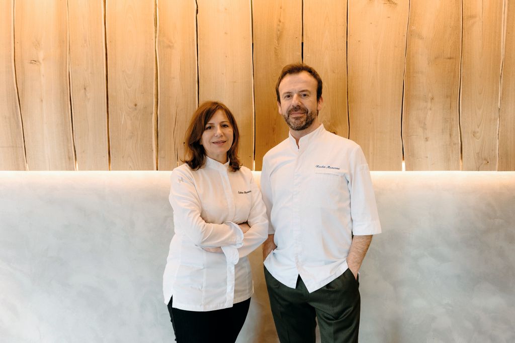 Nacho y Esther Manzano, al frente de Casa Marcial, el sitio que les vio nacer.