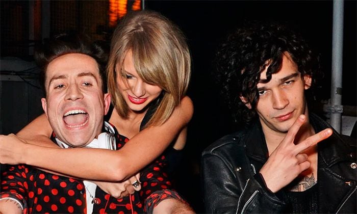 Tras romper con Joe, Taylor salió brevemente con Matt Healy