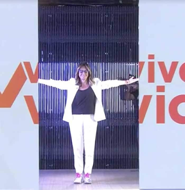 Toñi Moreno, en su vuelta como presentadora de 'Viva la vida'