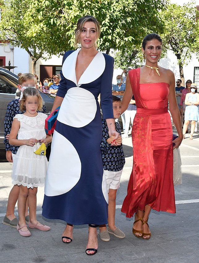 Eugenia y Ana Cristina, hermanas de Claudia Osborne