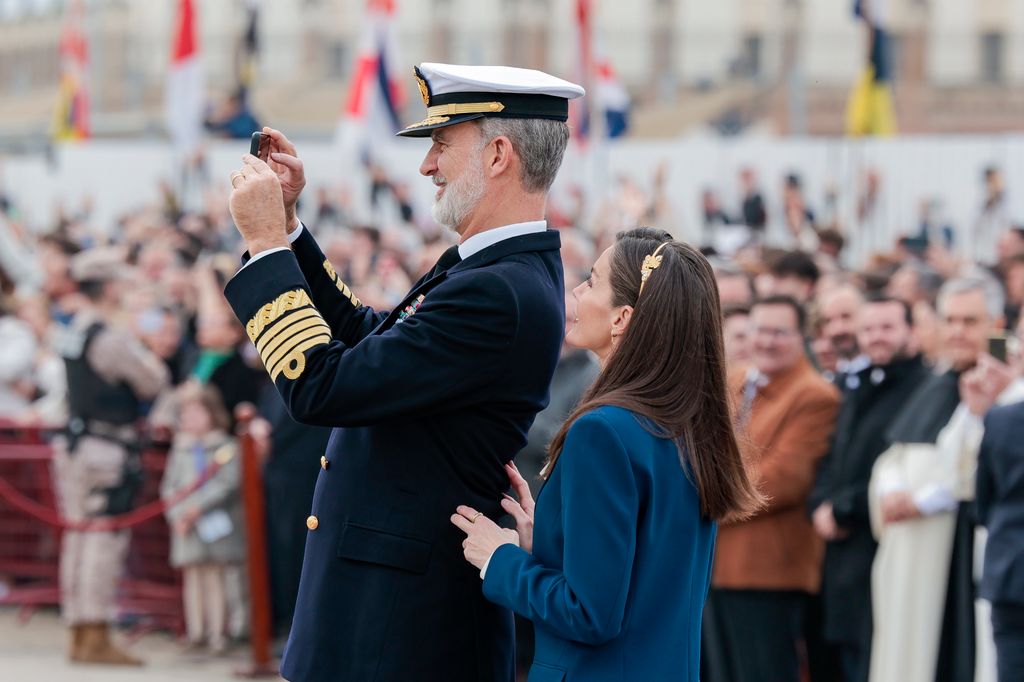 Los Reyes en la salida de Elcano