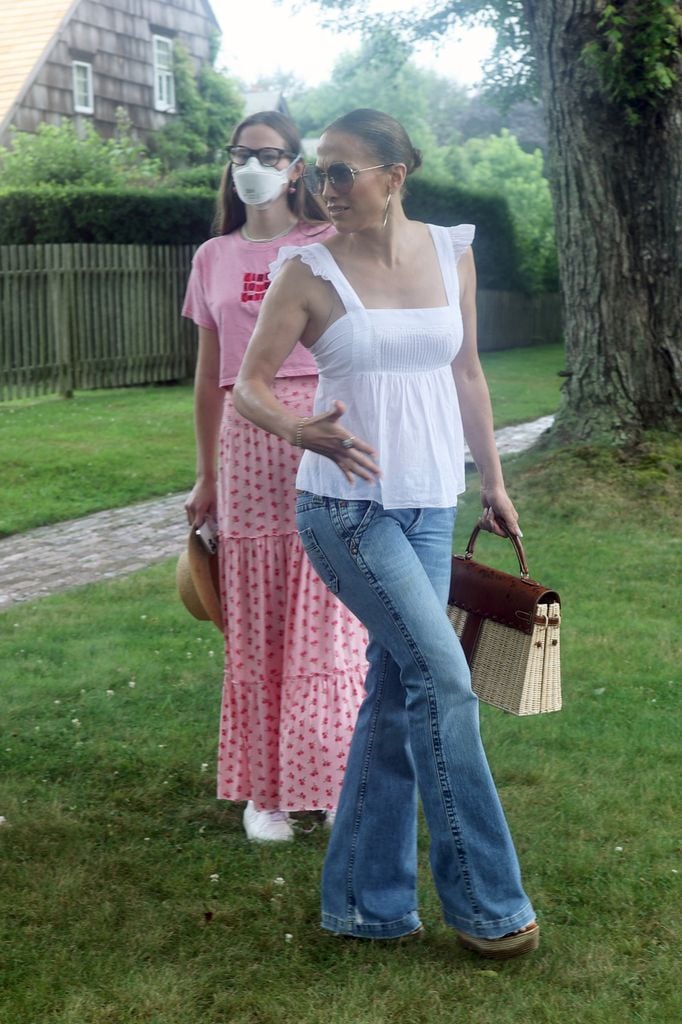 En julio, Violet Affleck visitó a JLo en Los Hamptons.