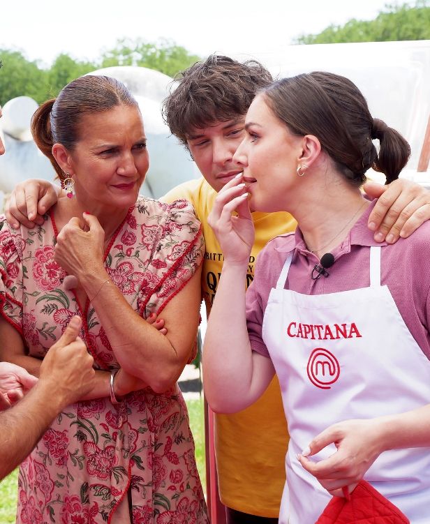 Inés, con Jordi y Samantha, en una de las pruebas de exteriores