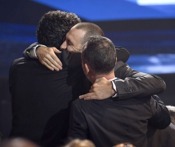 La felicidad del equipo de La isla mínima, gran triunfadora de la noche
