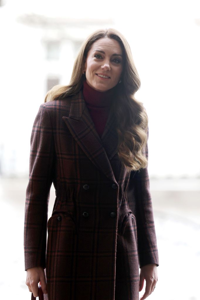 Kate Middleton compartió con el personal del hospital su sentir al regresar como Princesas de Gales a este sitio donde el año pasado fue paciente.