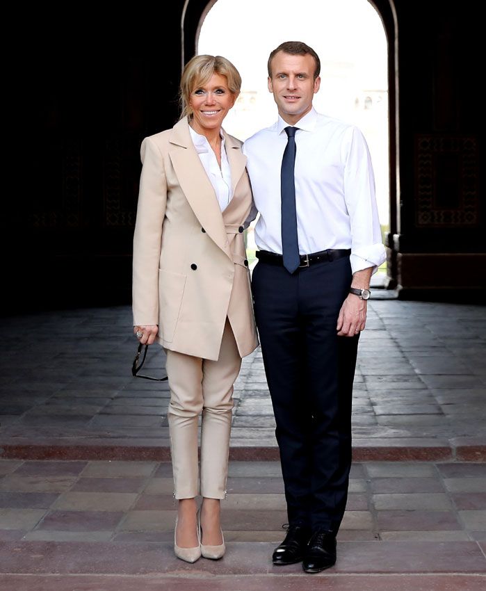 brigitte_macron_look_18_03_11_3a