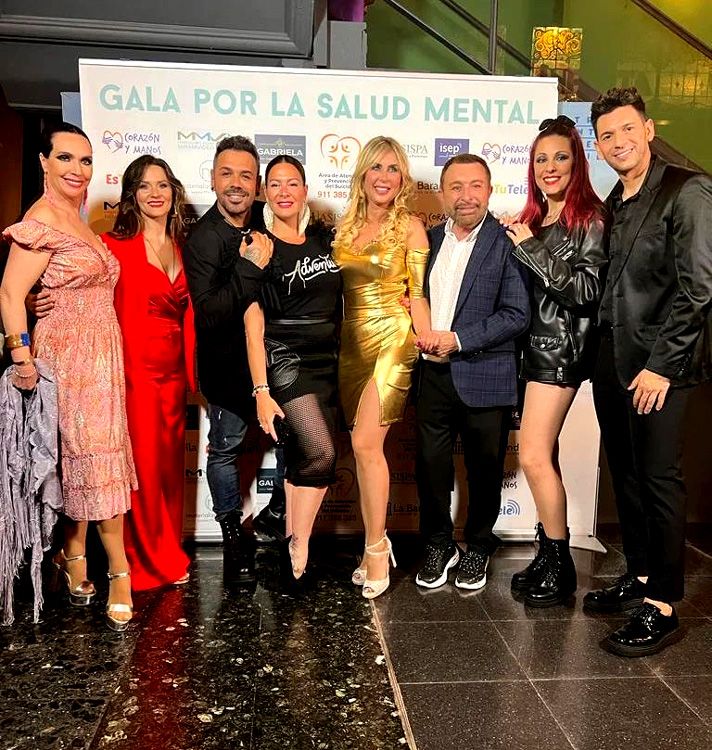 José Manuel Parada y otras celebrities en una gala