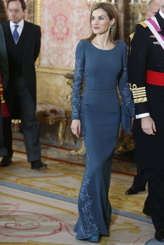 reina_letizia_pascua_militar_look_2015_1a