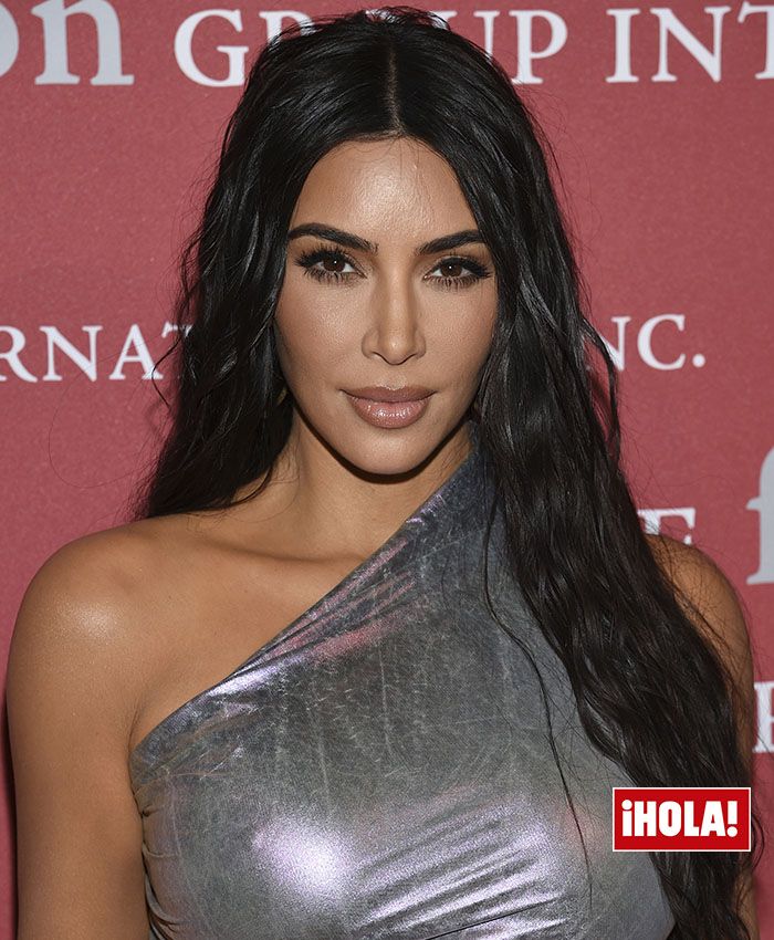 kim-kardashian-facial