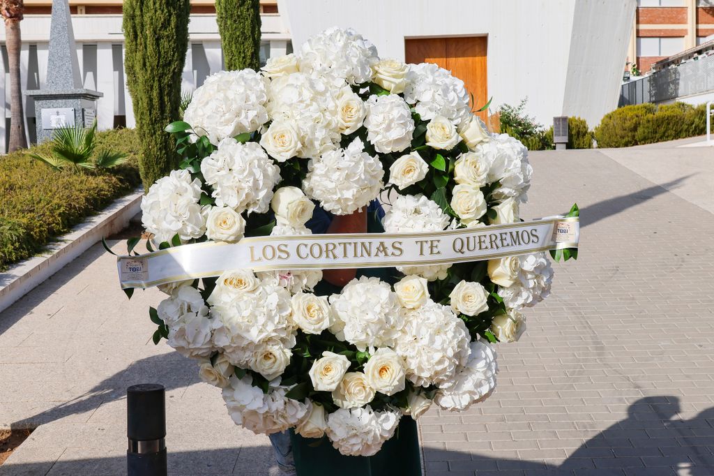 Corona de flores del entierro de Carlos Goyanes