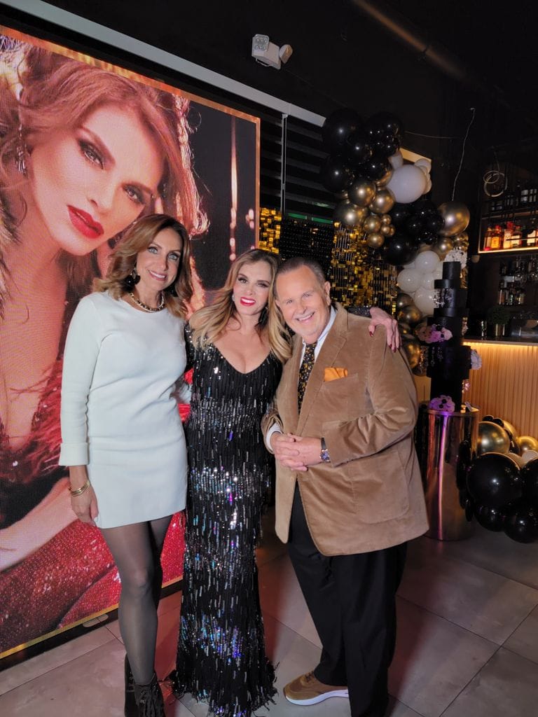 Lili Estefan, Lucía Méndez y Raúl de Molina 