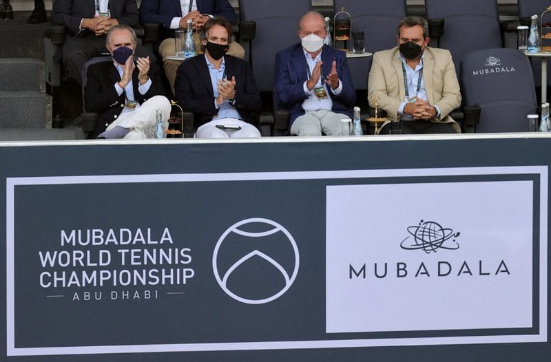 Rey Juan Carlos viendo a Rafa Nadal en Abu Dabi