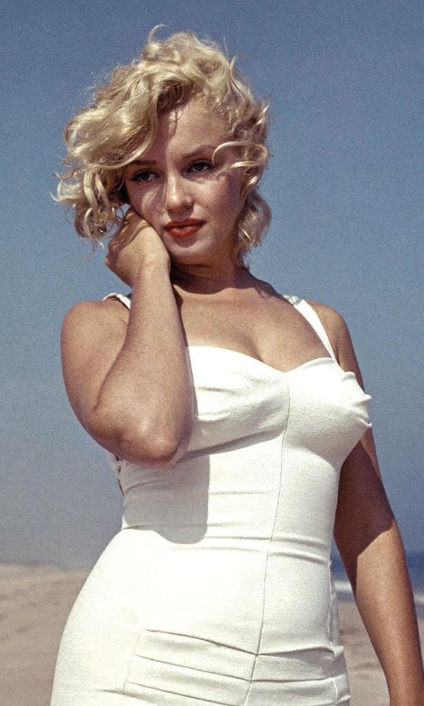 Marylin Monroe LIVING 34