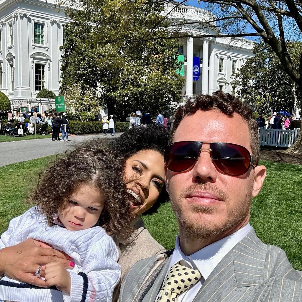 Francisca y su familia en el White House Easter Egg Roll 2023