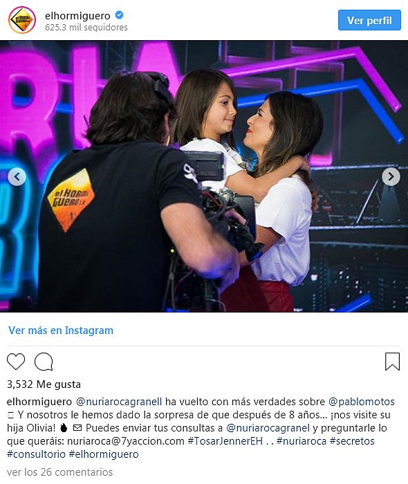 nuria roca con su hija en el hormiguero