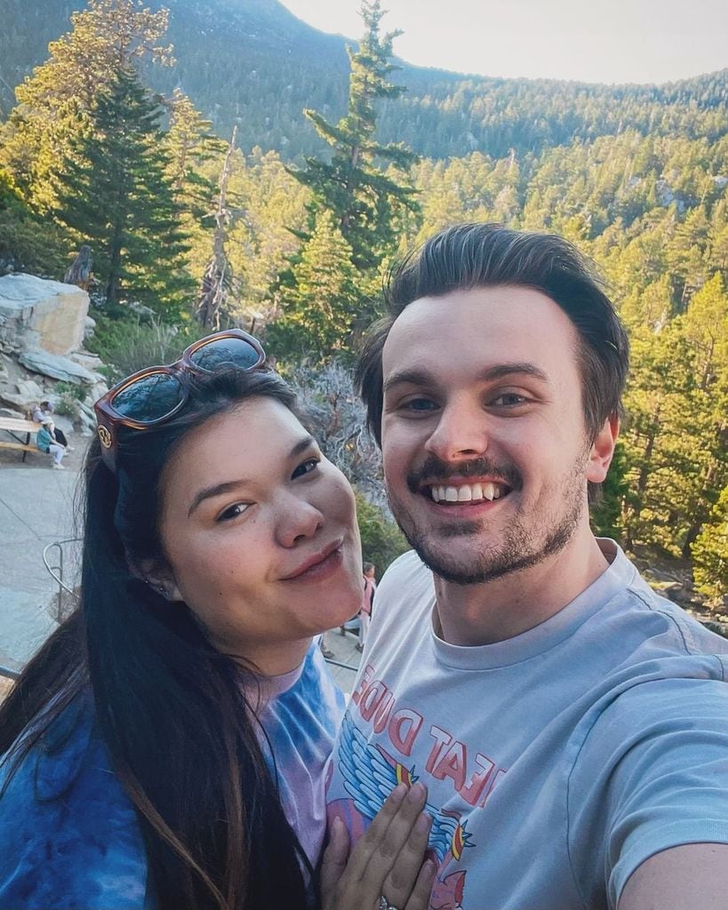 Madison de la Garza y su novio Ryan 