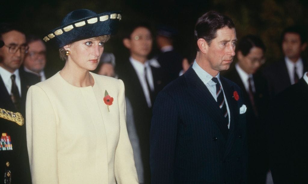 Diana de Gales y el príncipe Carlos en Seúl en 1992