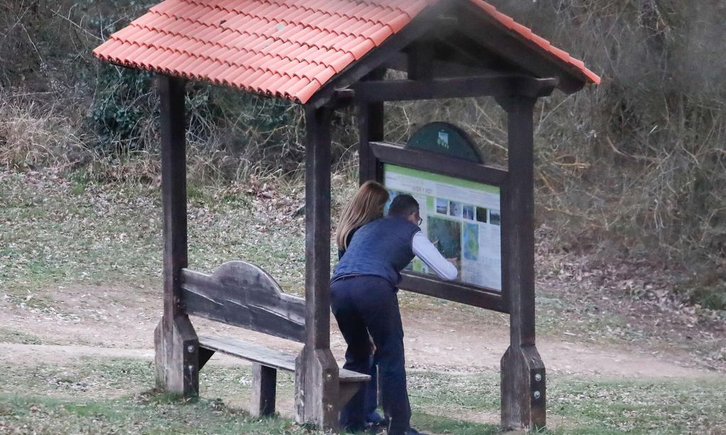 Iñaki Urdangarin beso a Ainhoa Armentia HOLA PLUS